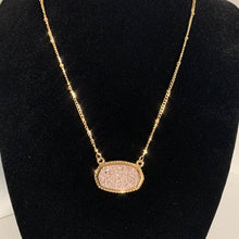 Load image into Gallery viewer, Dahlia Necklace