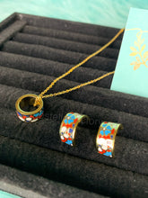 Load image into Gallery viewer, Martha Earrings and Necklace Set
