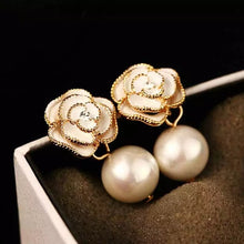 Load image into Gallery viewer, Luxury Camellia Earrings
