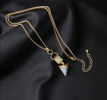 Load image into Gallery viewer, Vintage Style Sweater Necklace
